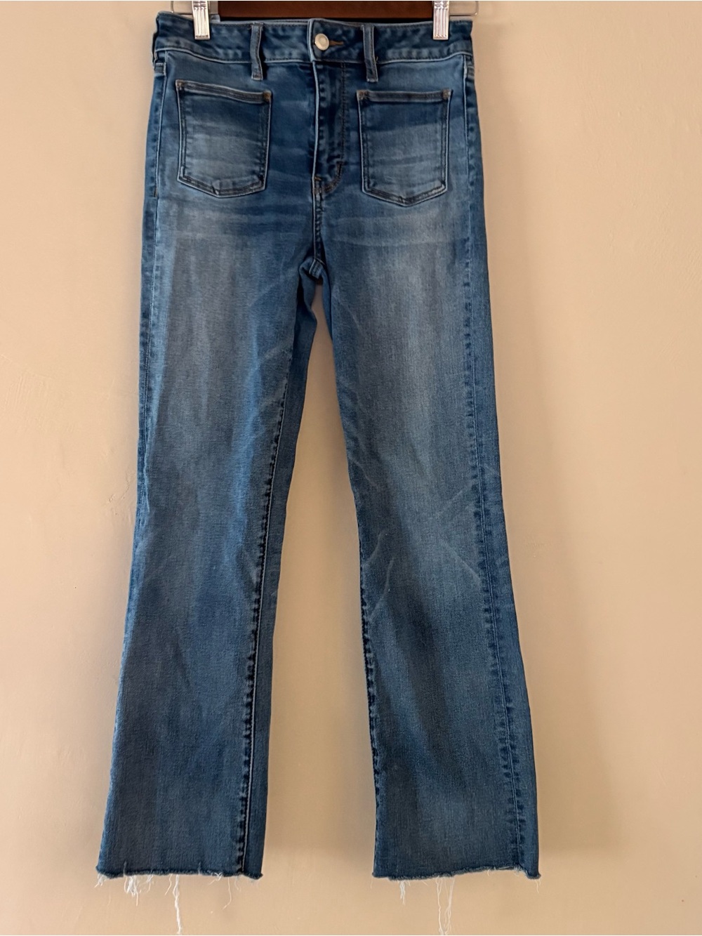 American Eagle Hi-Rise Crop Flare Jeans Medium Wash Size 6 Long